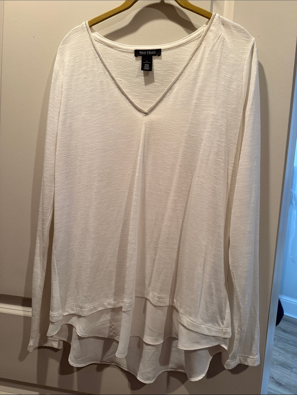 WHBM Ivory V-Neck Layered Hem Long-Sleeve Tunic